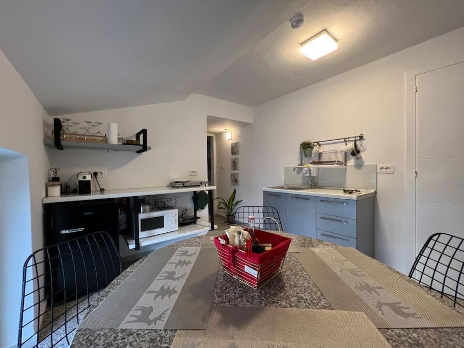 Jonexh Apartments Tirana Zewnętrze zdjęcie