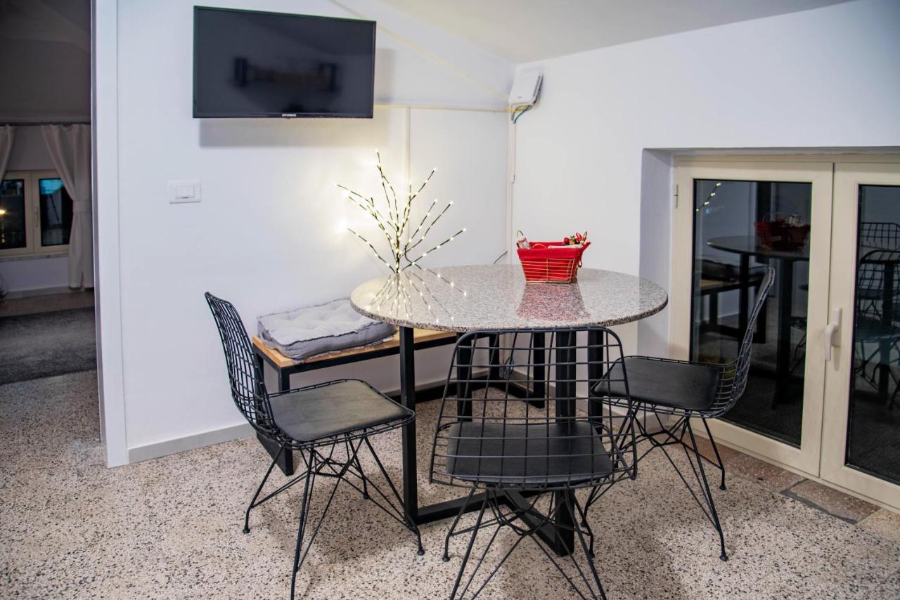 Jonexh Apartments Tirana Zewnętrze zdjęcie